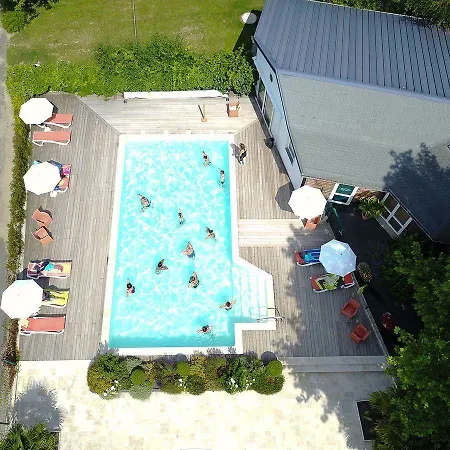 Hotell Le Hameau Saint-martial Rieupeyroux (Aveyron)